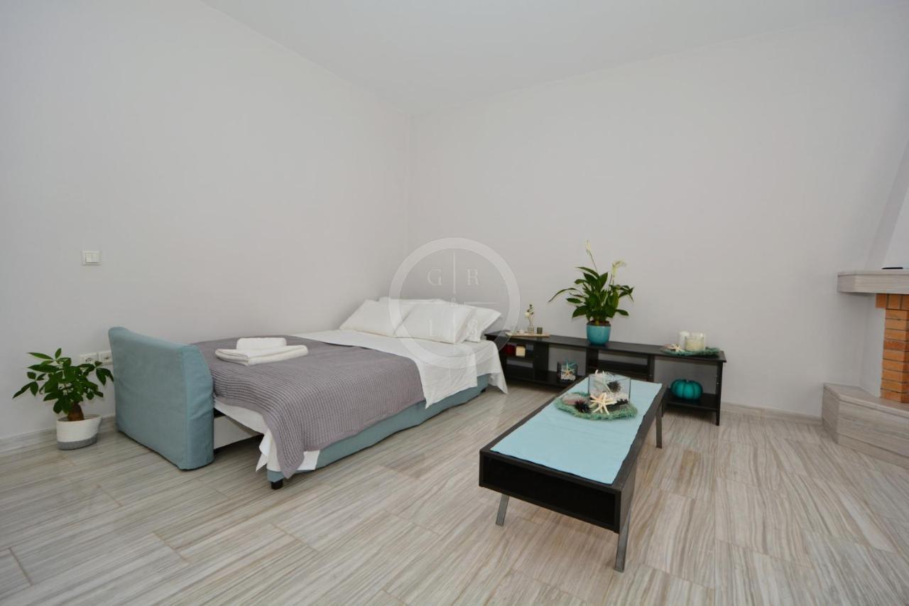 Apartament Chrysilia